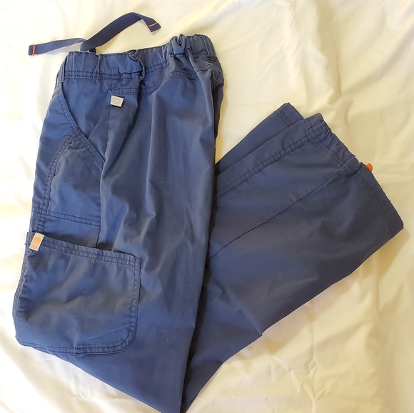 Women's Low-Rise Drawstring Cargo - Picture 4 of 8